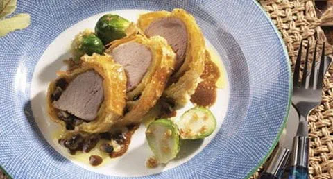 recipe image Lombos de Porco em Massa Folhada