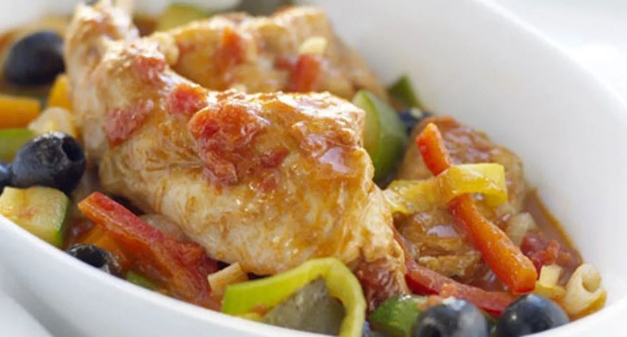 recipe image Coelho com legumes e azeitonas