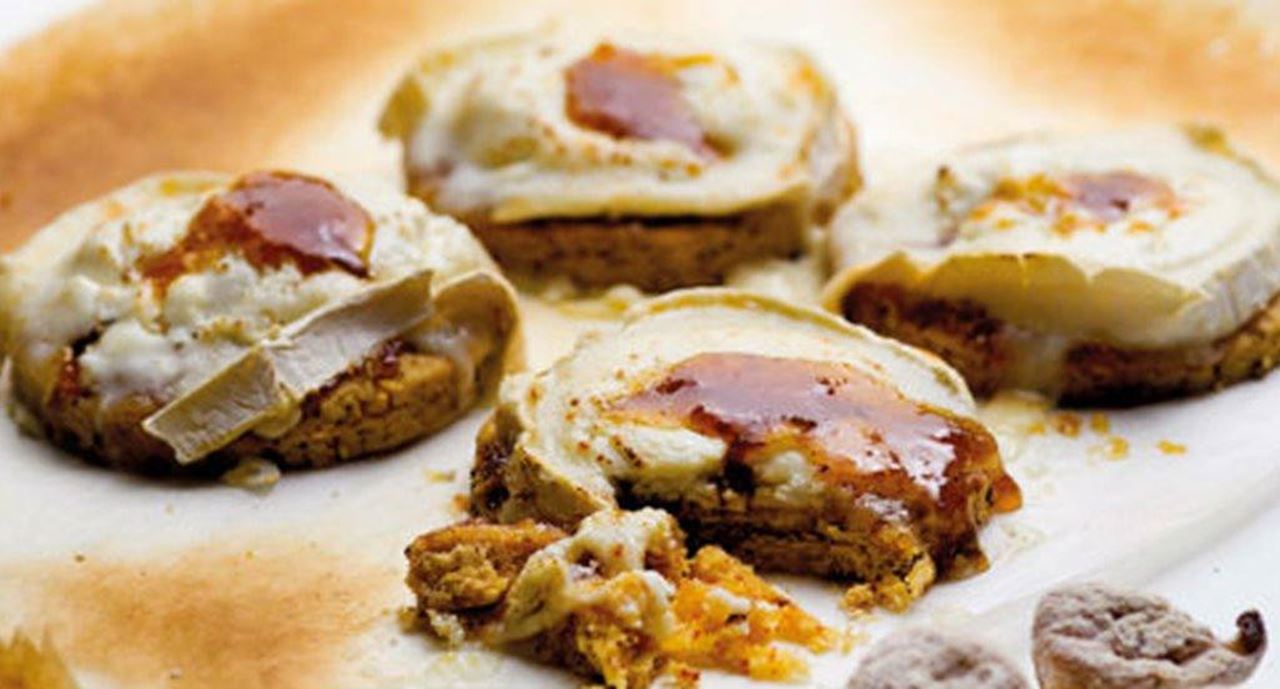 recipe image Tarteletes de fiambre e requeijão