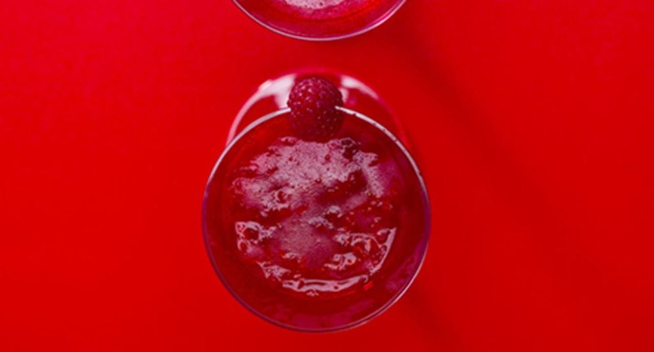 recipe image Sorbet de framboesas com espumante