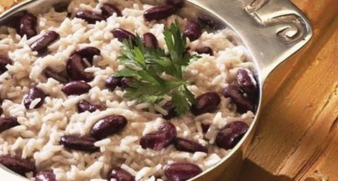 recipe image Arroz de Feijão