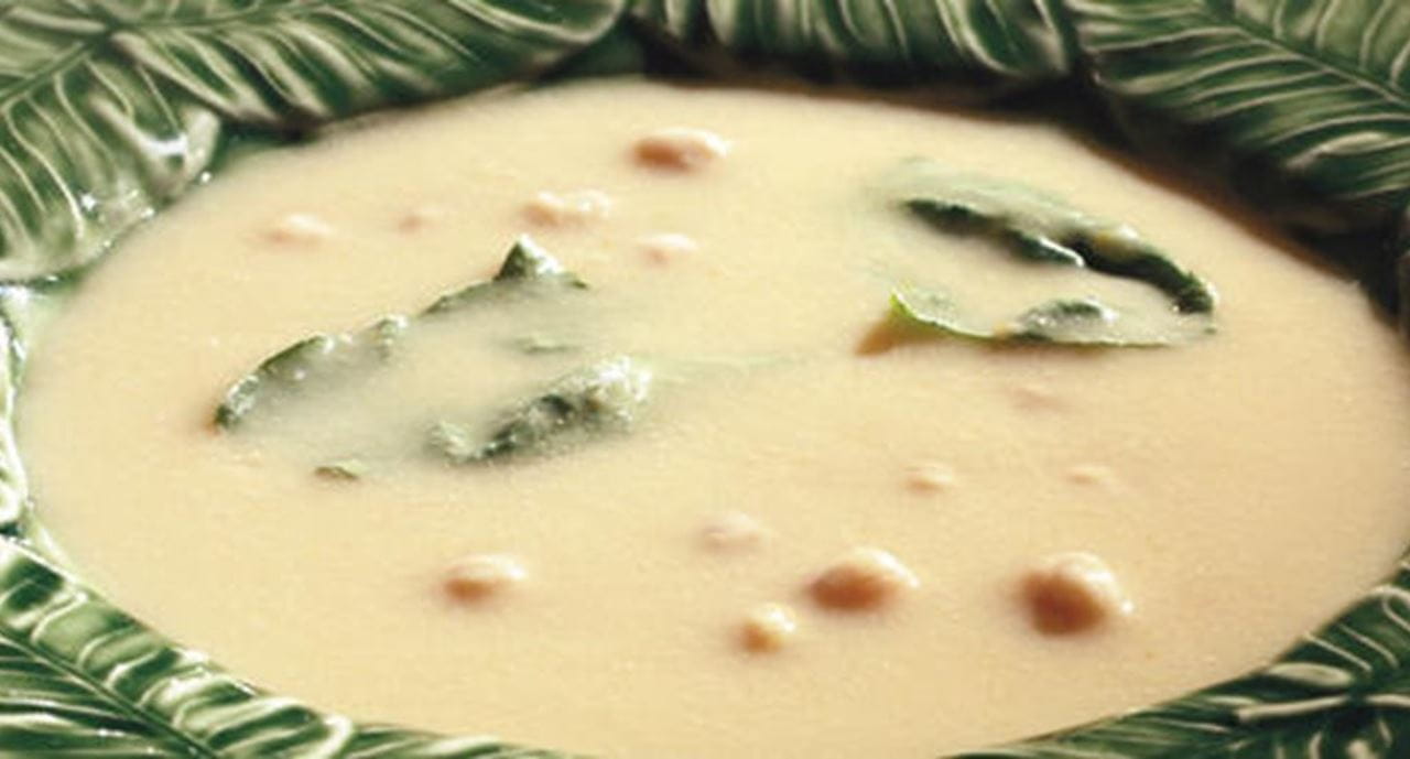 recipe image Sopa de Grão com Espinafres