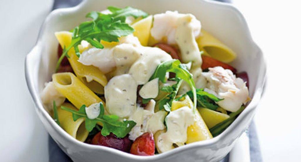 recipe image Salada de peixe com massa