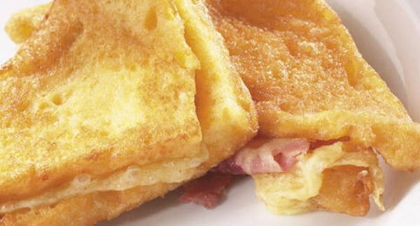recipe image Croque-Monsieur com Molho de Tomate