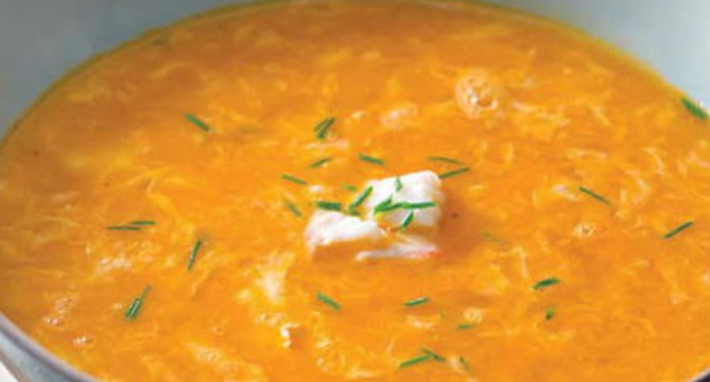 recipe image Sopa de peixe com farrapos de ovo