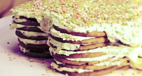 recipe image Bolo de Bolachas com Creme Vaqueiro